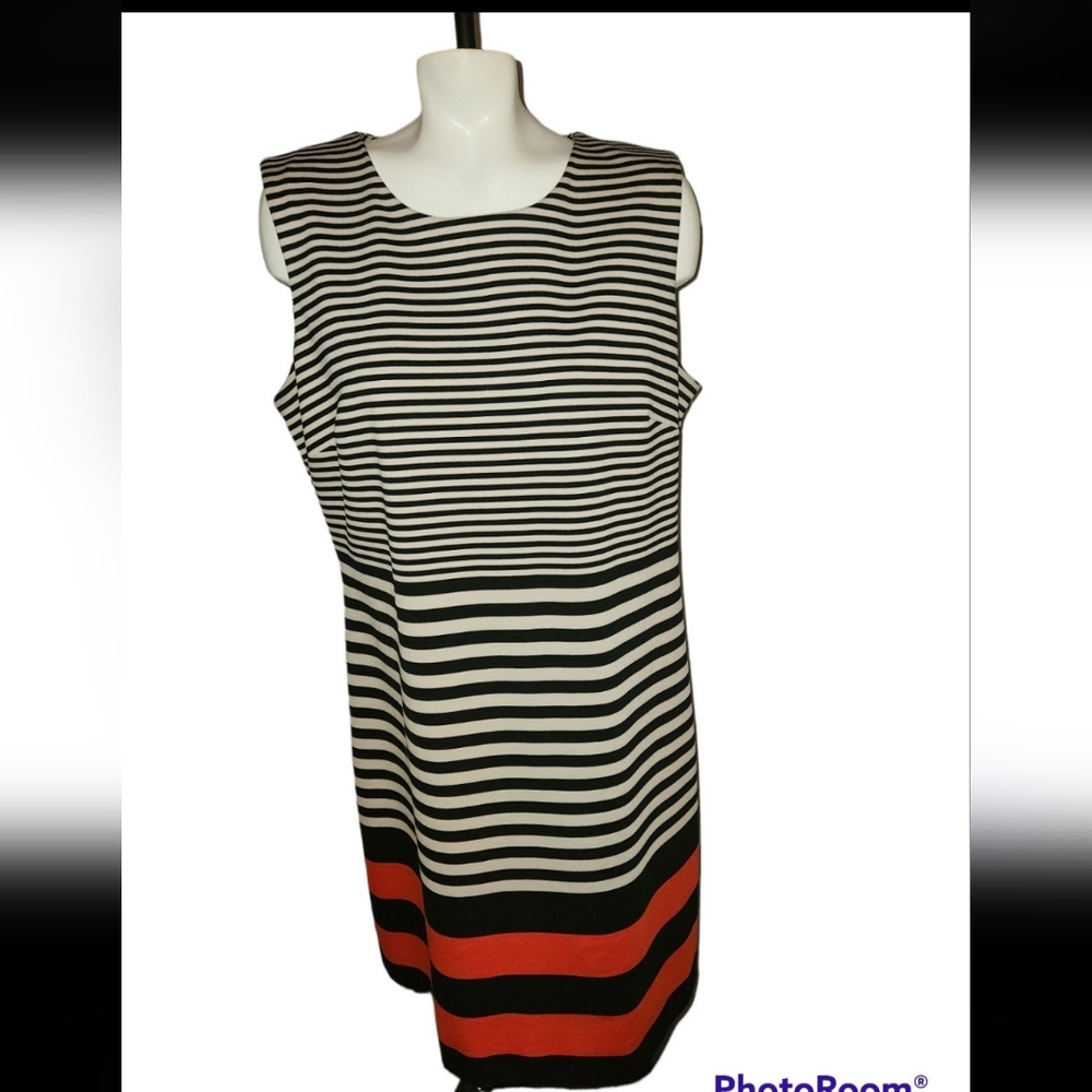 Calvin Klein Size 16 Sleeveless Dress